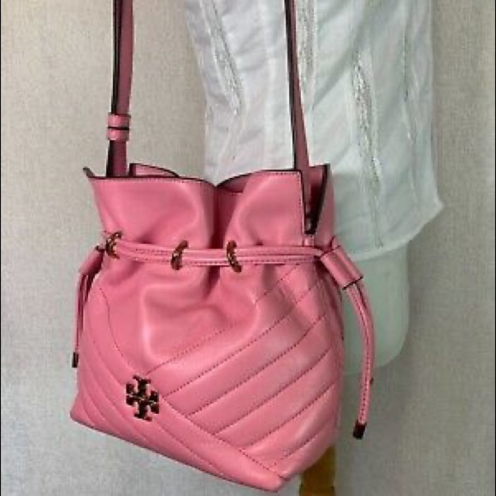 New ❤️Tory Burch Kira bucket drawstring pink mini